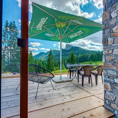 морава Луксозна вила Пампорово