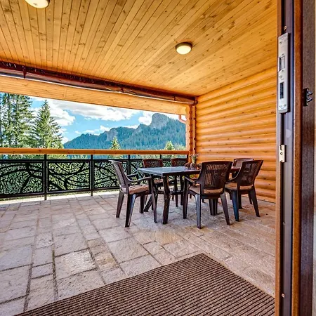 морава Луксозна вила *