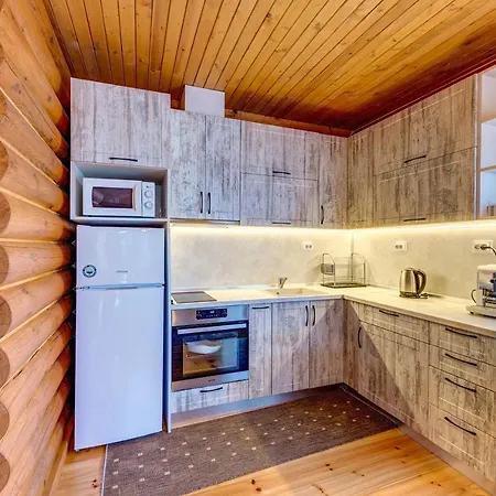 Луксозна вила морава