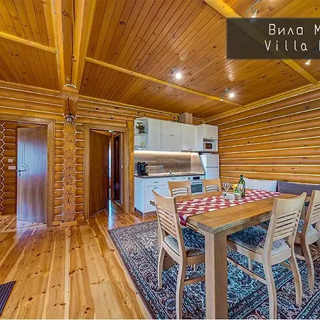 别墅 морава 潘波洛沃